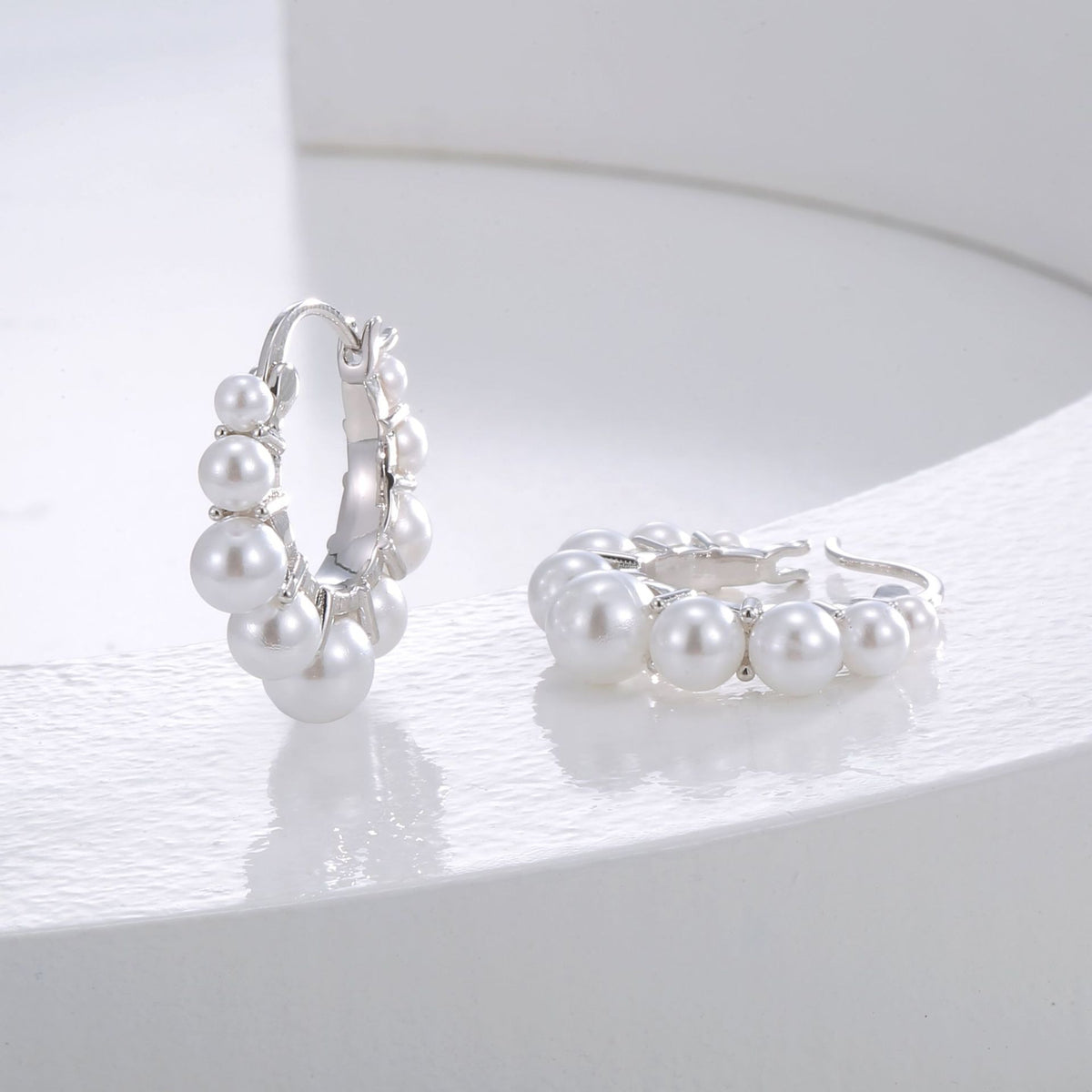 Women's Pearl Hoop Earrings