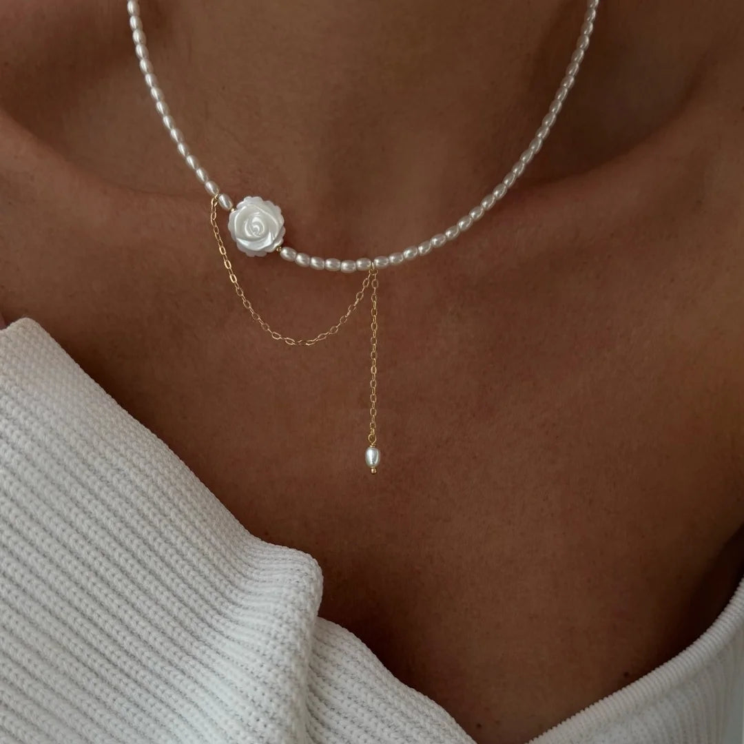 Women's Minimalist Pearl Tassel Necklace