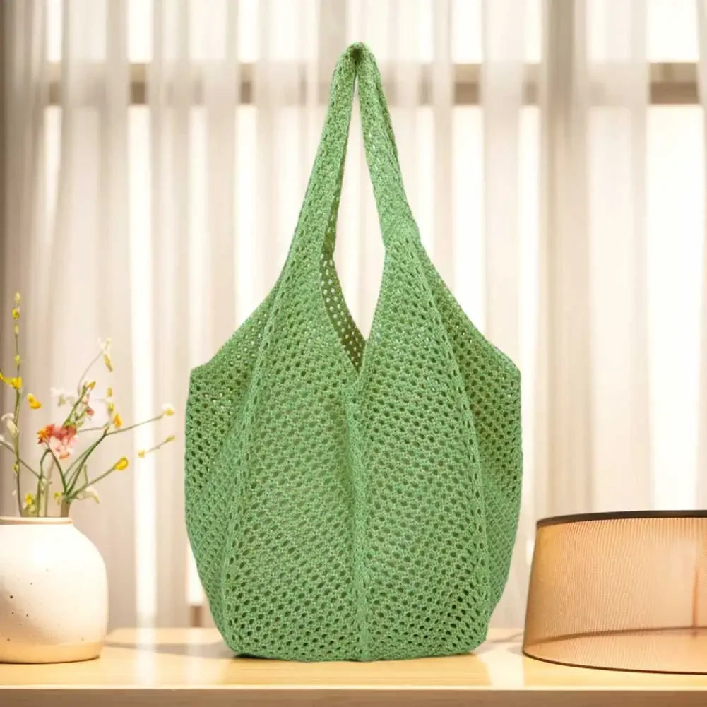 Women's Woven Straw Beach Tote