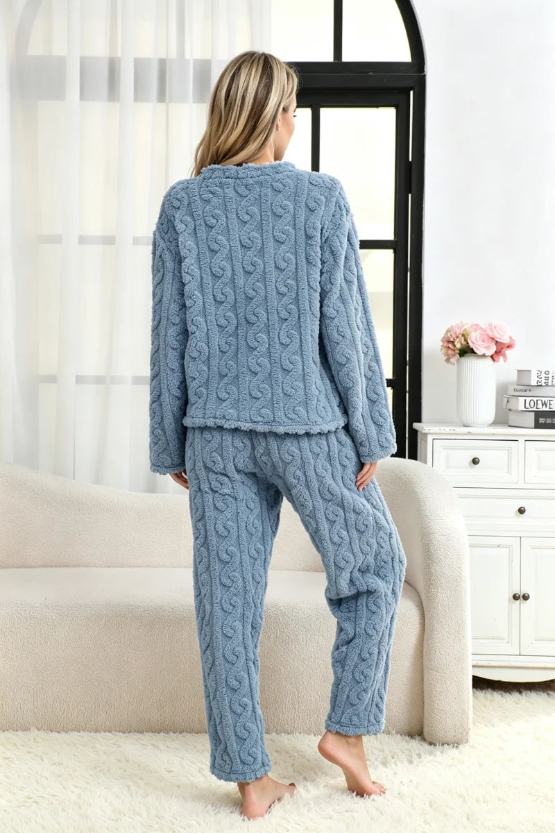 Women's Coral Velvet Thermal Pajama Set