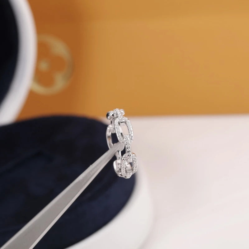 Women's Geometric Cubic Zirconia Ring – Platinum Plated