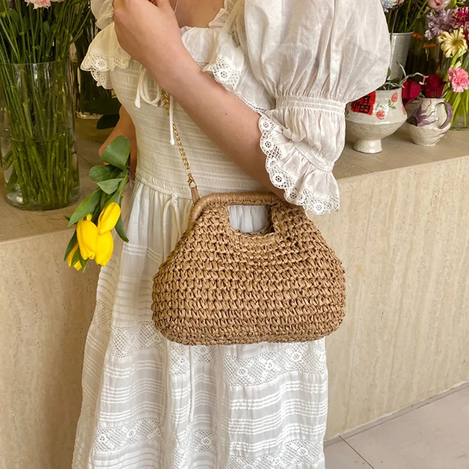 Women's Retro Woven Straw Clutch
