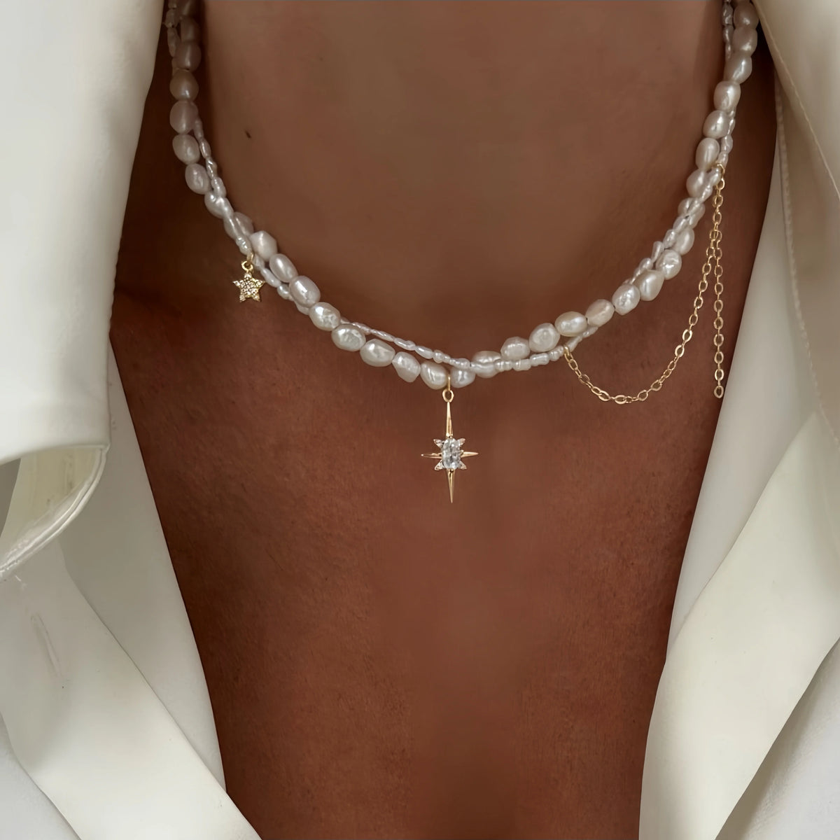 Women's Minimalist Pearl Tassel Necklace