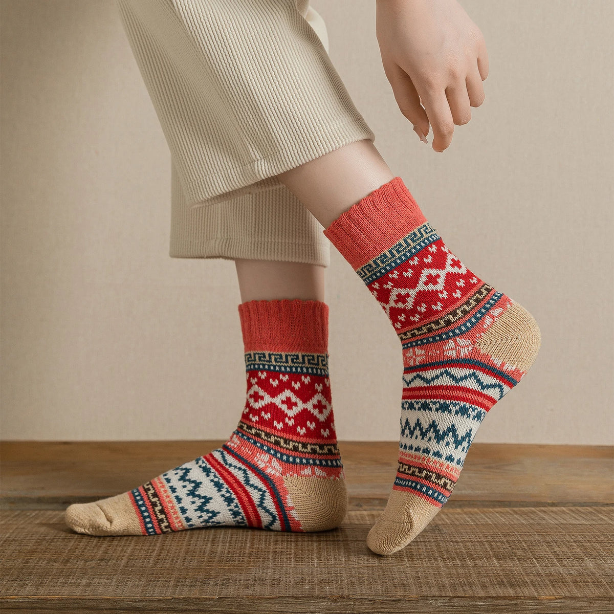 Women's Vintage Christmas Wool Socks, 5-Pack