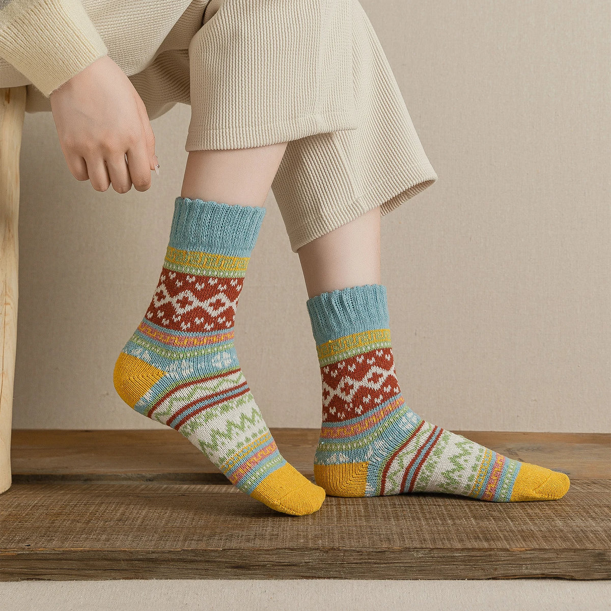 Women's Vintage Christmas Wool Socks, 5-Pack
