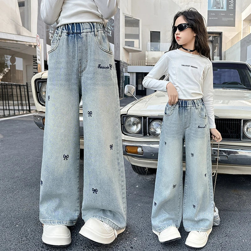 Women's Bow Embroidery Wide-Leg Jeans – Cute Casual Denim