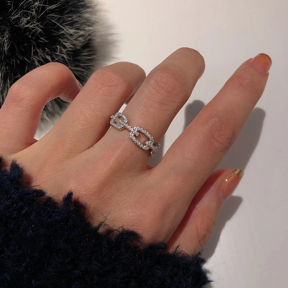 Women's Geometric Cubic Zirconia Ring – Platinum Plated