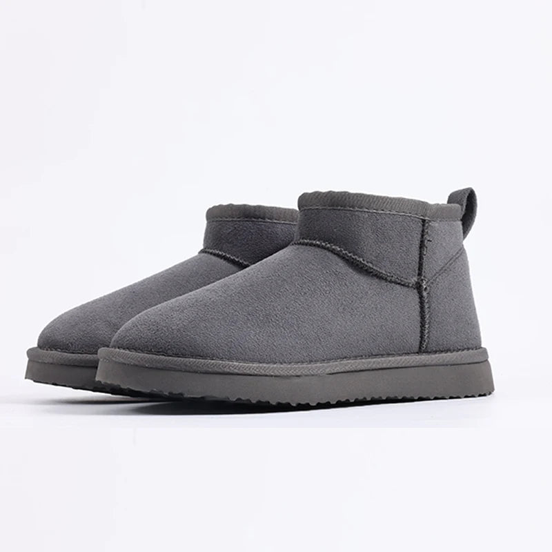 Cozy Fur-Lined Short Winter Boots