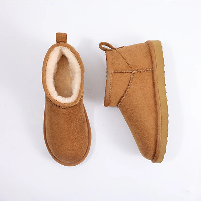 Cozy Fur-Lined Short Winter Boots