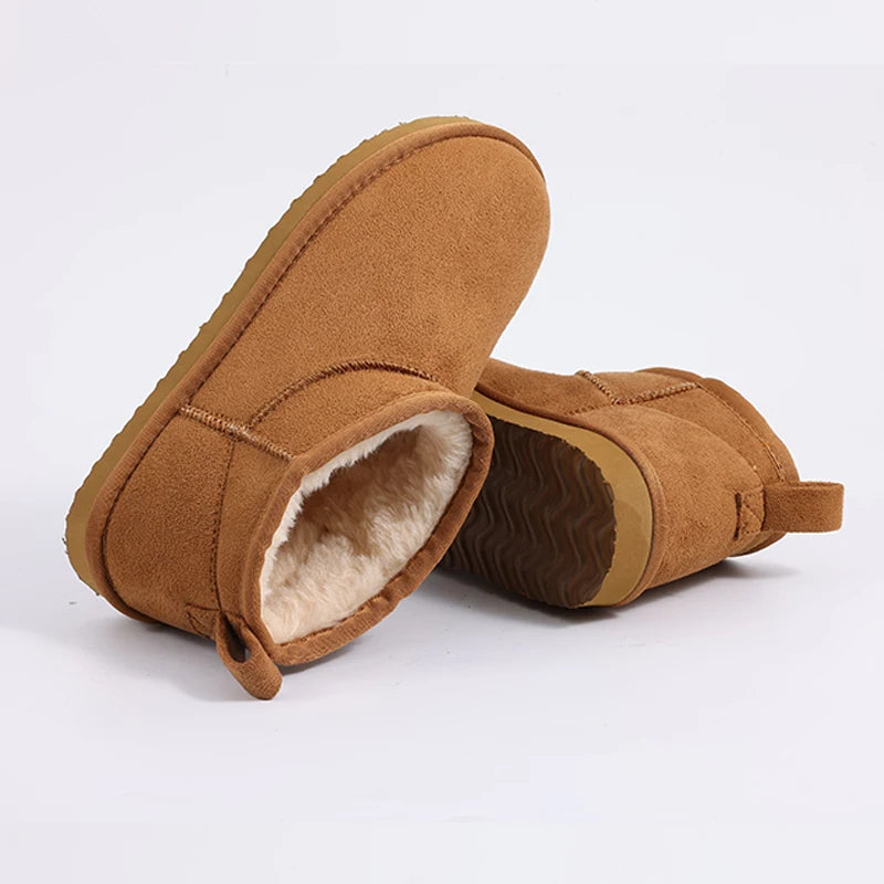 Cozy Fur-Lined Short Winter Boots